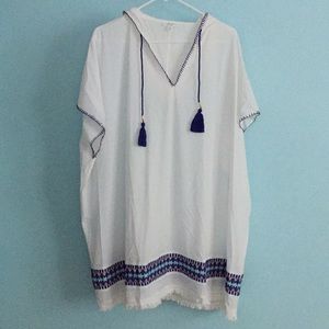BNWT Cabana Life beach cover-up.